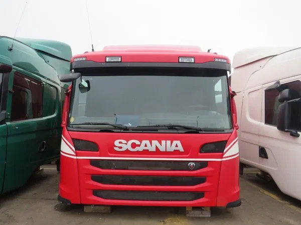 Кабина Scania CG19N (красная 1140 mm) рестайлинг