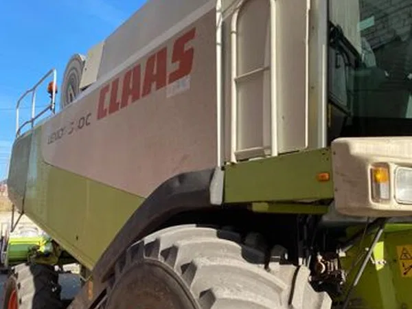 Зерноуборочный комбайн Claas Lexion 470