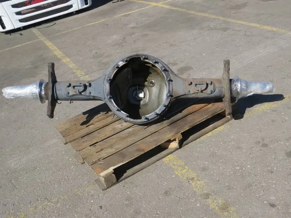 Балка заднего моста (ADA1300 + R780/782)