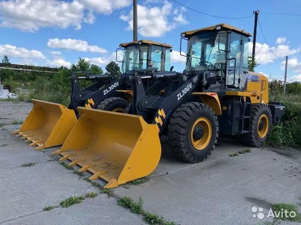 Фронтальный погрузчик XCMG ZL30GV