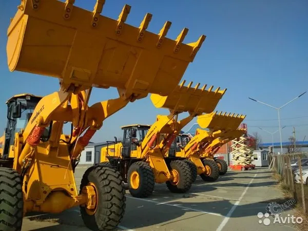 Фронтальный погрузчик Lonking LG833