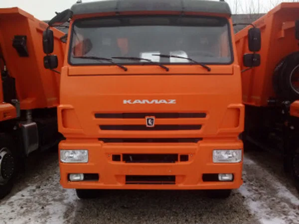 Самосвал КамАЗ 6520