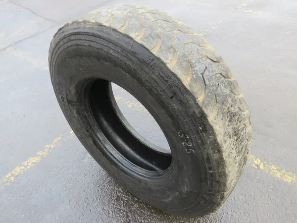 Шина грузовая 13R/22,5 (ведущая ось)