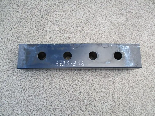 Дистанционный элемент TH ctr41.9 mm A=50 mm B=50 mm
