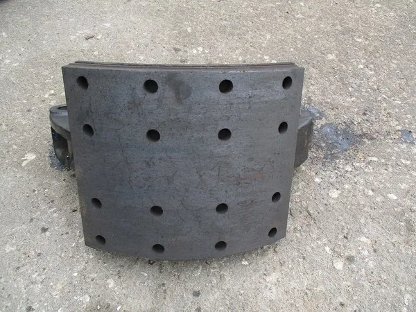 Тормозная колодка 203мм 8"