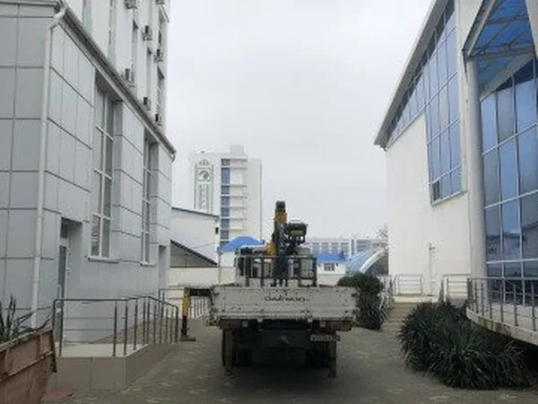Бортовой грузовик с КМУ Daewoo