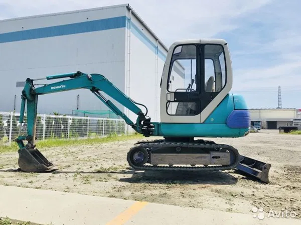 Мини-экскаватор Komatsu PC25