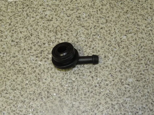 Кронштейн топливного бака без лент  A=50 mm B=100 mm C=622.5 mm D=675 mm