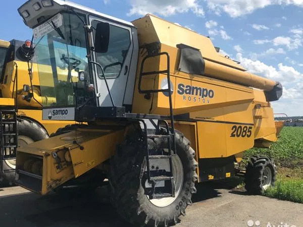 Зерноуборочный комбайн Sampo SR2085TS