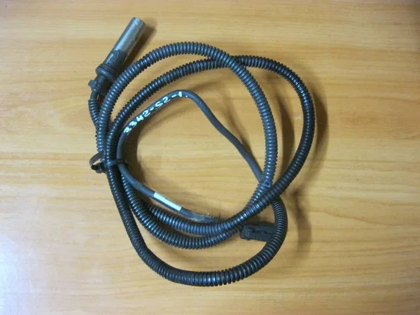 Датчик ABS скорости вращения колеса L=1650 mm (прямой)
