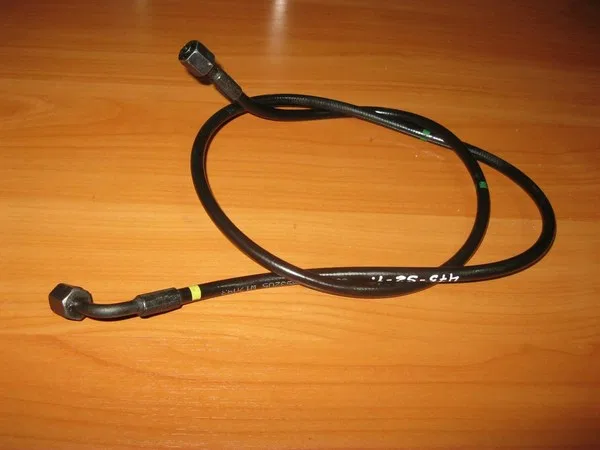 Шланг в сборе подъёма кабины (накидная гайка M12*1.5)