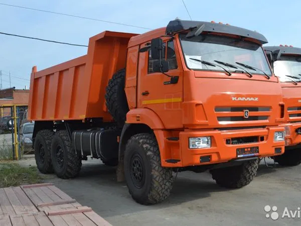 Самосвал камаз 43118