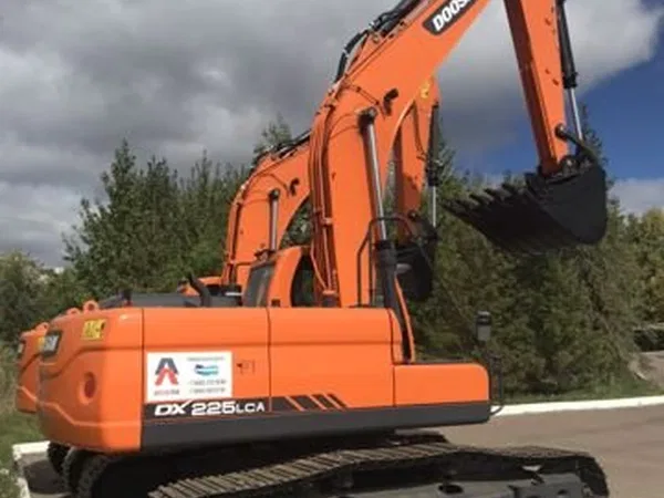 Гусеничный экскаватор Doosan DX225LCA