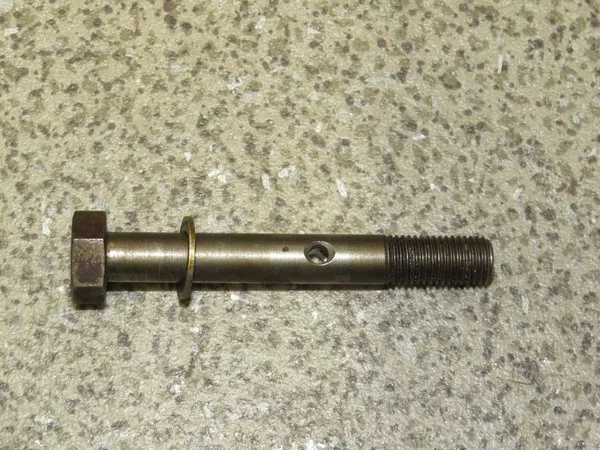 Полый болт M8*61 топливной рампы,длина резьбы 17 mm