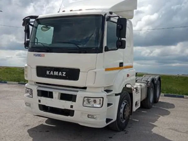 Седельный тягач Камаз 65206