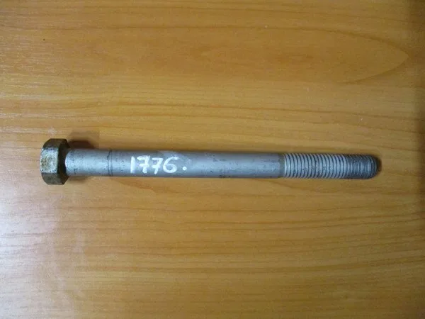 M18*210 Болт крепления реактивной тяги в сборе ( длина резьбы 60 мм )