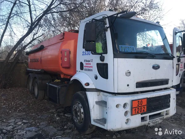 Бензовоз FORD Cargo