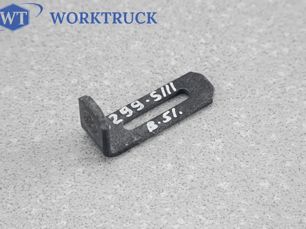 Кронштейн крепления трубки L=65 mm