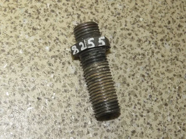 Проходной штуцер D=8x49