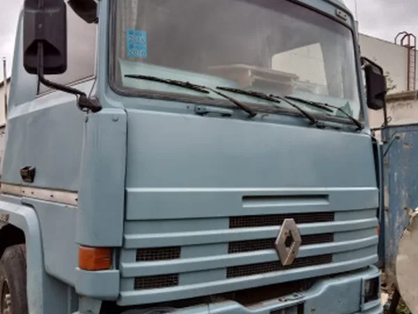 Седельный тягач Renault Major R365