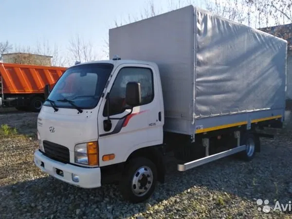 Тентованный автомобиль Hyundai HD35