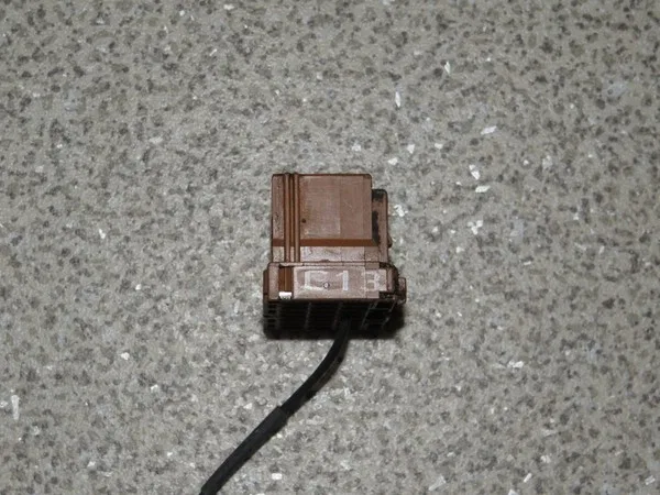Корпус элеткроразъема G13 (Мама)