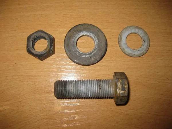 Болт M16*50 с шестигранной головкой и резьбой по всей длине, прочность 10,9 ( комплект крепления с толстой и тонкой шайбой и гайка M16)