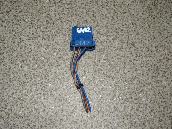 Корпус разъема C447 (мама)