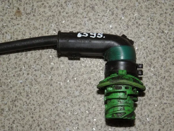 Корпус разъема C93 (папа)