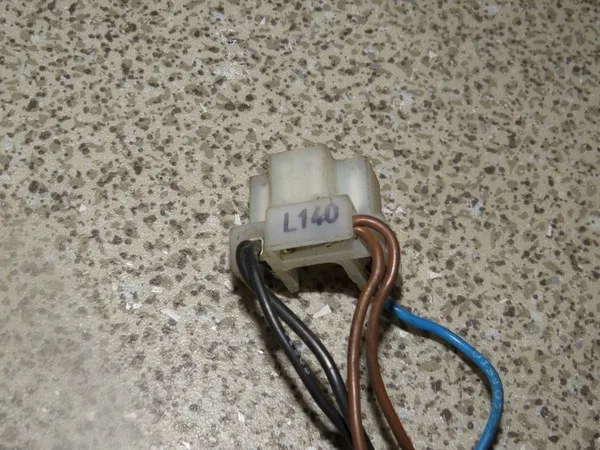 Корпус электроразъема L140 (Мама)
