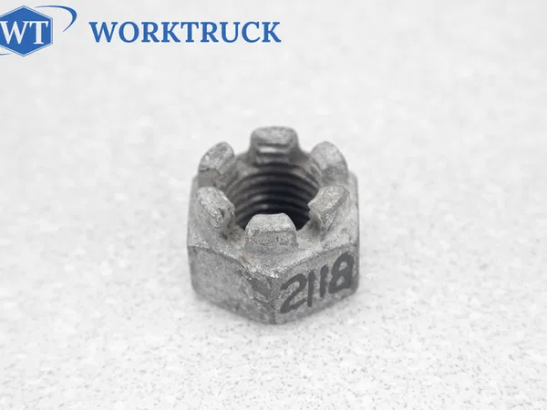 Гайка специальная M30
