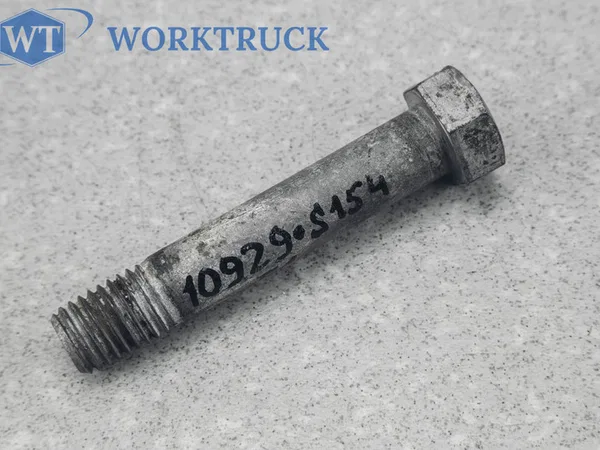 Болт M18*100 с шестигранной головкой, длинна резьбы 25 mm, прочность 10,9