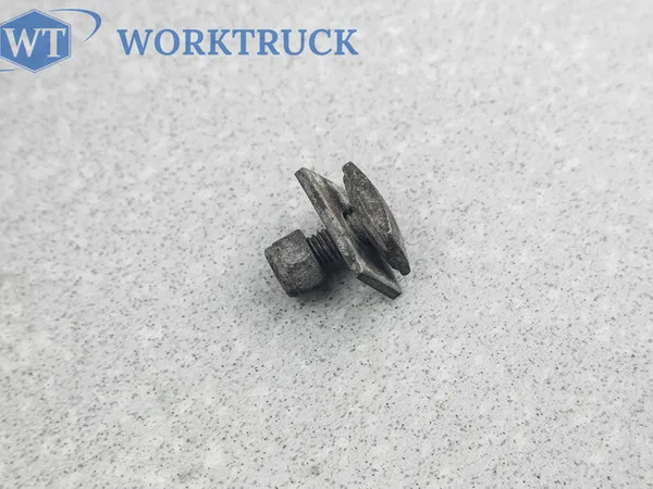Болт с прямоугольной головкой M8*18