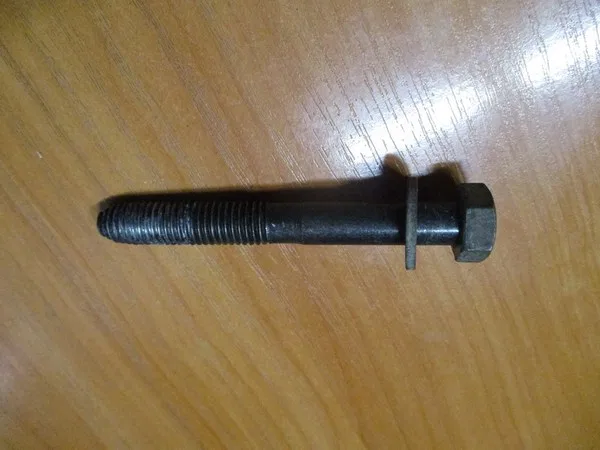 Болт самонарезающий M12*95*1.75 с шайбой с шестигранной головкой длина резьбы 47 mm