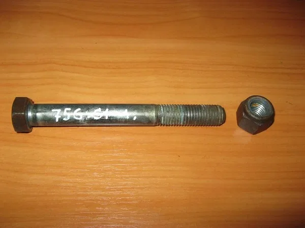 M16*140*2.0 Болт  с шестигранной головкой длина резьбы 50 mm прочность 8,8 с гайкой самоконтрящейся