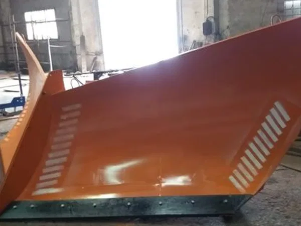 Отвал для снега "Бабочка" на К- 701
