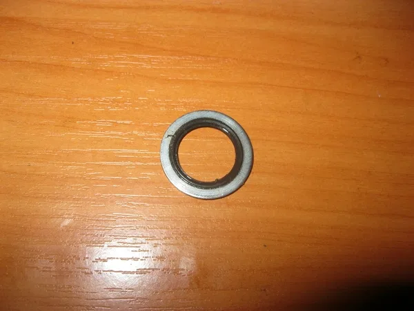 Уплотнительная шайба 16*22*1,5 топливной трубки диаметром 16 mm