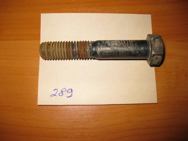 Болт c шестигранной головкой M14*80 (длина резьбы 40, прочность 8.8)