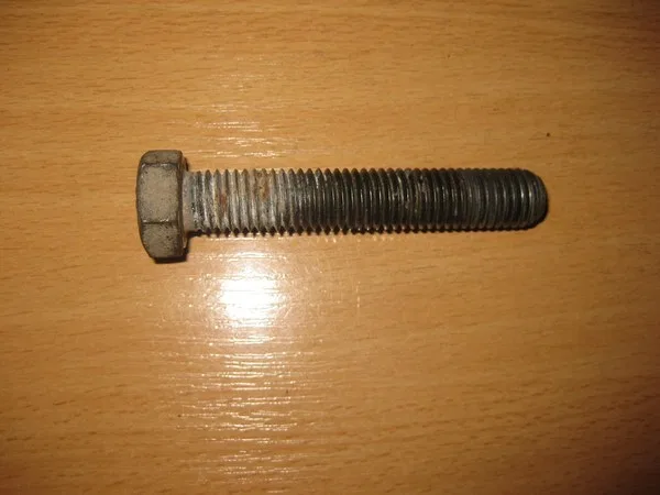 Болт с шестигранной головкой M14*80, резьба по всей длине, прочность 8.8