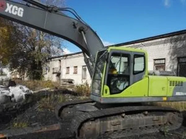 Гусеничный экскаватор XCG 230 LC-8