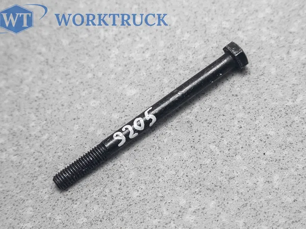 Болт с шестигранной головкой M8*100 длина резьбы 25mm прочность 8,8