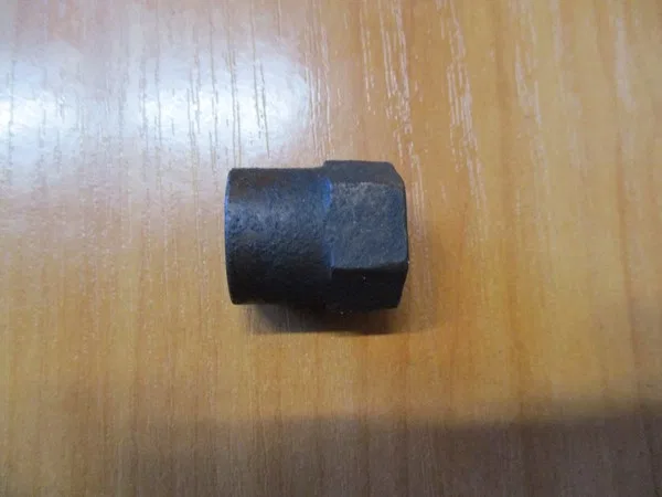 Гайка M12 специальная высота 23 mm (крепление кронштейна брызговика)