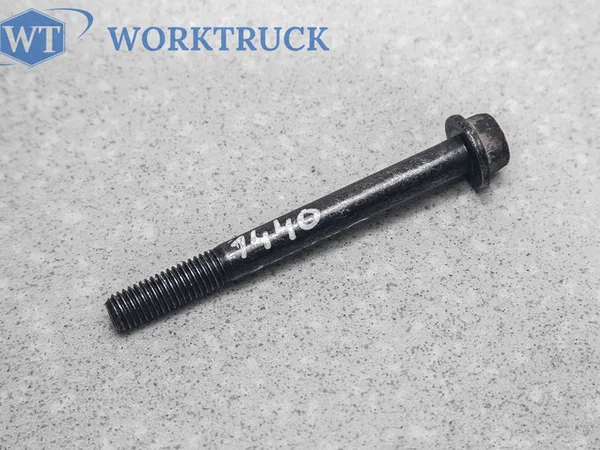 Фланцевый болт M10*100 длина резьбы 32 mm прочность 8,8 (крепление крышки КПП)