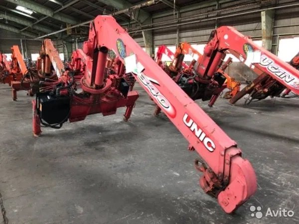 Кран-манипулятор UNIC URU343X