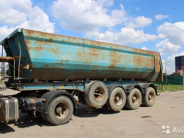 Самосвальный полуприцеп Тонар 2006 (28 куб.)