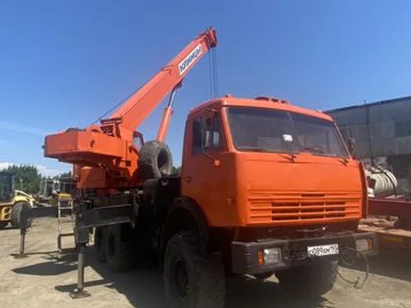Автокран Клинцы на шасси КамАЗ