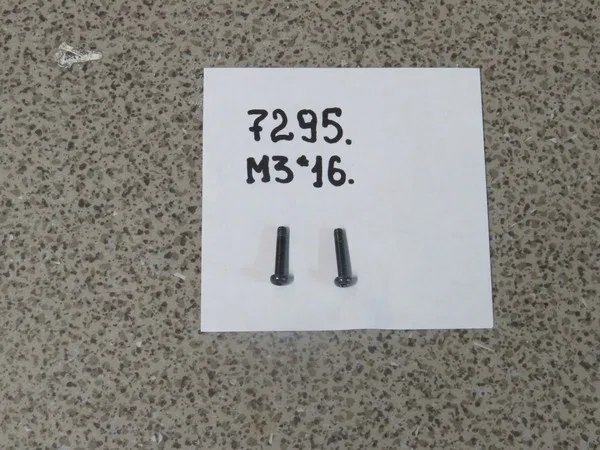 Винт M3*16