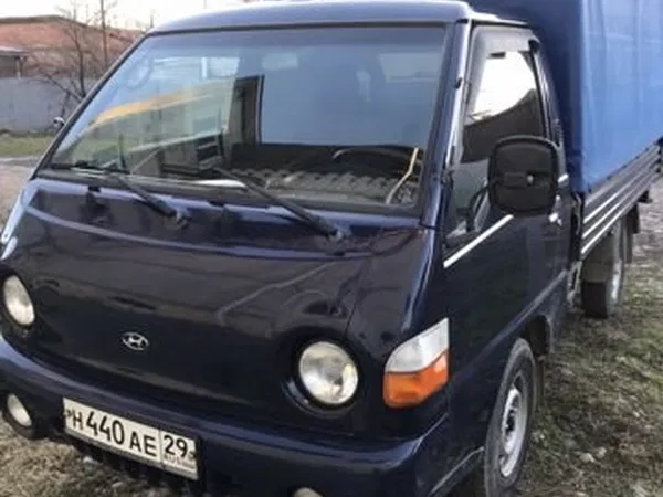 Тентованный автомобиль Hyundai Porter
