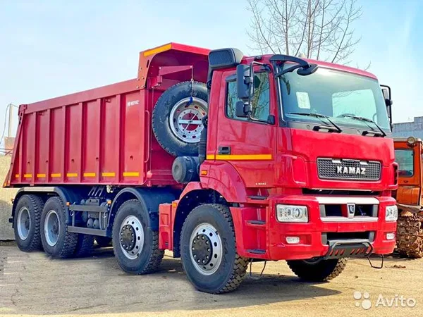 Самосвал КамАЗ 65801