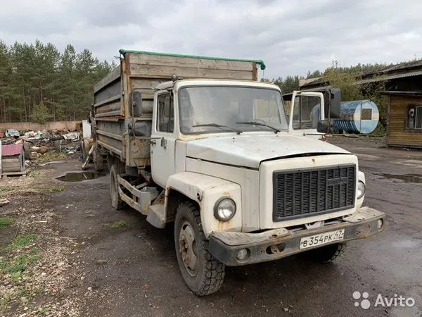 Бортовой грузовик ГАЗ-САЗ 3507-01